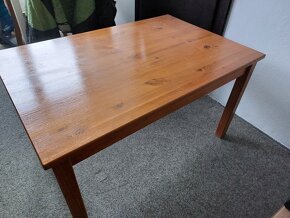 Dřevěný konferenční stůl - masiv 60x90cm - 2