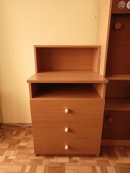 Skříňka se šuplíky - 2