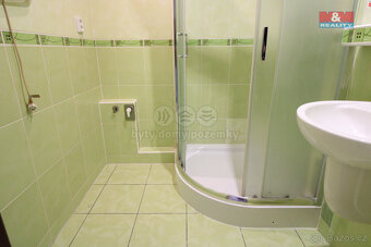 Pronájem bytu 2+1, 62 m², Orlová, ul. Masarykova třída - 2