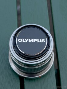 Olympus 45mm f/1.8 M. ZUIKO DIGITAL ET-M4518 - 2