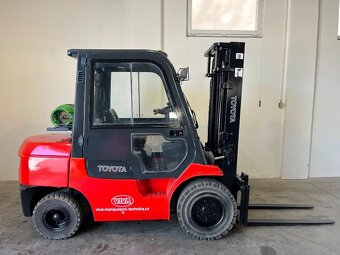 TOYOTA 7FGF 35 vysokozdvižný vozík (01066) - 2
