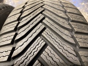 zimní 225/55 R17 - 2