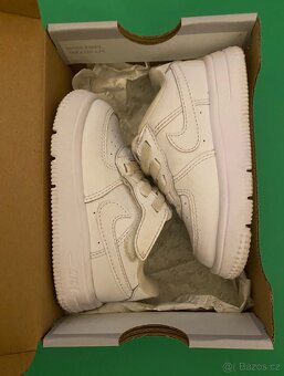 Dětské bílé tenisky Nike air - 2