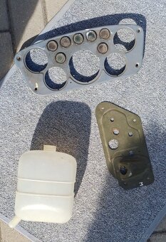 Úklid garáže Tatra Uaz Škoda - 2