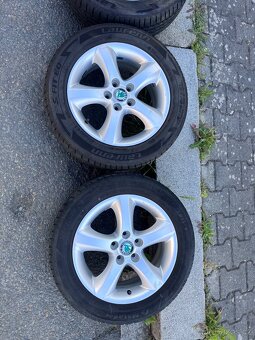 Letní kola Škoda Roomster 5x100 15" 195/55 alu disky + pneu - 2