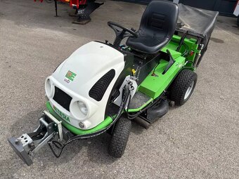 Etesia Hydro 100 Zahradní traktor - 2