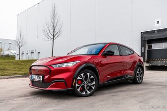 Ford Mustang Mach E AWD 98,7 KW Prodloužený dojezd - 2