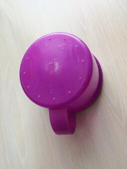 Tupperware HORKÁ VLNKA hrnek fialový - 2