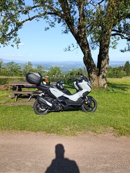 Honda ADV 350 - 2