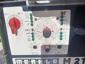 Svářečka CO2 MERKLE M 21O K - 2