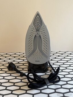 Philips Azur Performer Plus Steam Iron, IKEA žehlicí prkno - 2