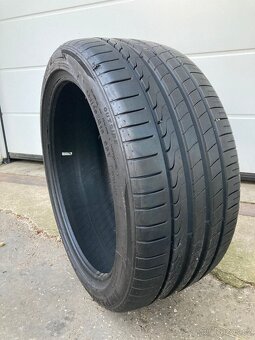 Pneu - 2