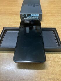 Samsung Galaxy Z Flip 4 256 GB - 2