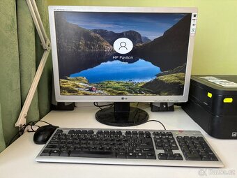 PC sestava HP Pavilion s monitorem LG 24" - 2