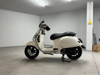 Vespa GTS Super 300 HPE – Designová bestie s duší závodníka - 2