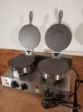 Vaflovač  kornoutovač elektrický  profi - 2