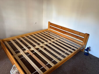 Manželská postel - 2