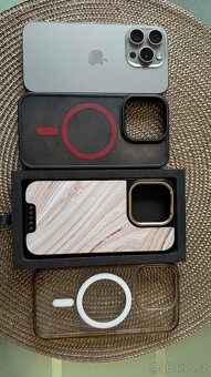 iPhone 15 Pro, 256 GB, Přírodní titan - 2