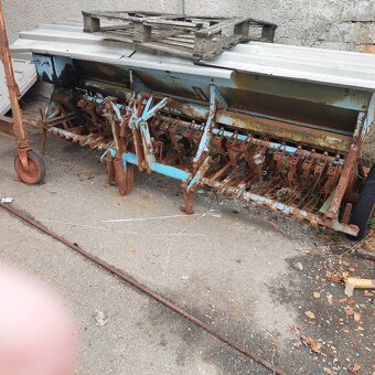 secí stroj saxonia - 2