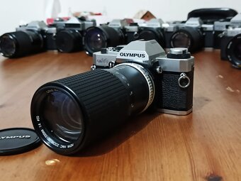 OLYMPUS OM-20 (Hoya HMC Zoom 80-200mm) - 1983 - 2