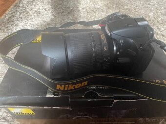 Zrcadlovka Nikon 3200, objektiv 18-105mm - 2