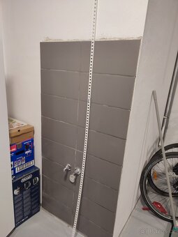 Bílá ukončovací lišta na obklad 6m - 2