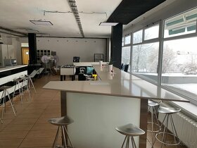 Barový pult - dva bloky prodány, zbývá poslední. - 2