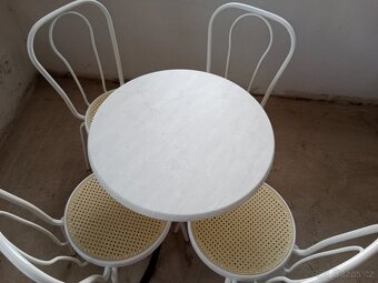 Stůl/stolová deska - průměr 60 cm - 2