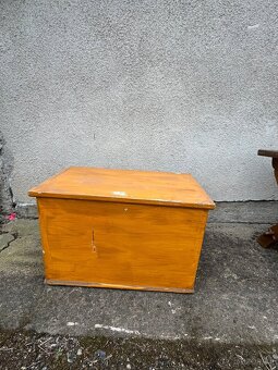 Malá dřevěná truhla - 2