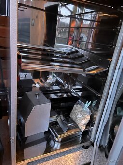 Elektrická udírna Borniak WiFi UWD - 2