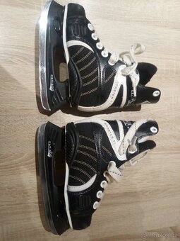 Dětské lední brusle - 2