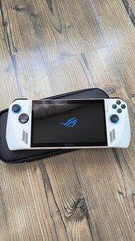 Asus rog ally Z1 extreme - 2