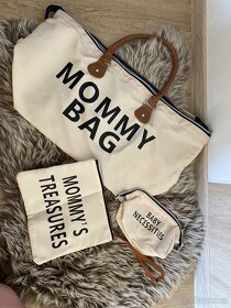 Nová béžová cestovní taška s potiskem Mommy Bag - 2