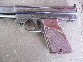 Stará vzduchová pistole Record - 2