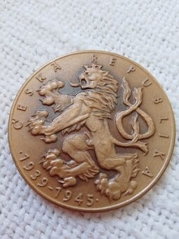 DEKRET A VÝROČNÍ MEDAILE 55. VÝROČÍ KONCE II. SVĚTOVÉ VÁLKY - 2