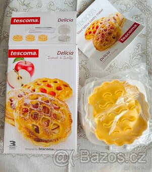 Tescoma Formovač na plněné pečivo s mřížkovým zdobením DELÍC - 2