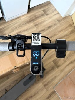 Elektrická koloběžka iScooter i9 350W - 2