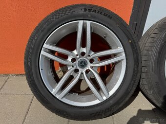 Mercedes E350 CDI kola 17"pneu 225/55-17 letni - 2
