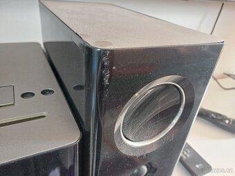 Sony a LG - 2