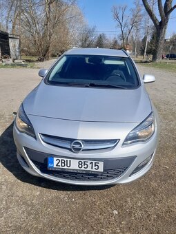 Opel Astra 1.7 cdti combi - 2