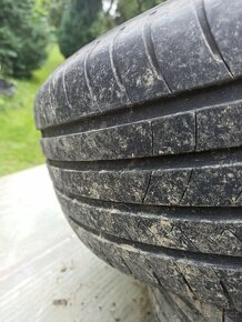Kola vwt5, 215/65r16 - 2
