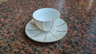 Porcelánová čajová souprava starší - 2