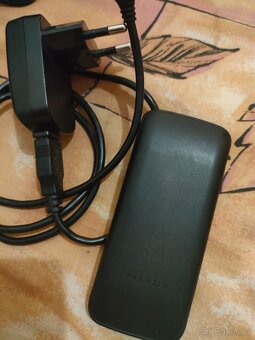 Alcatel 1010D bez baterie - 2