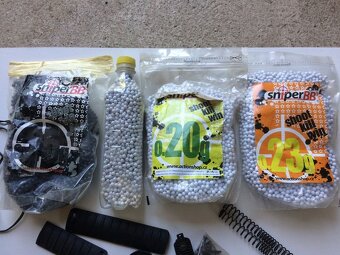 Airsoft vybavení a díly - 2
