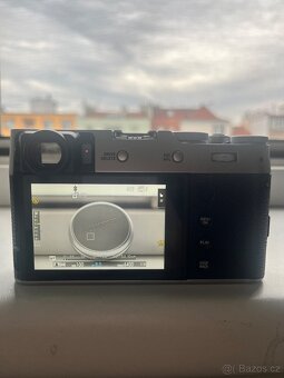 FUJIFILM X100V - 2