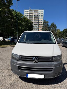 VW-T5-Volkswagen Long-2,0tdi-.r.v.2011 - 2