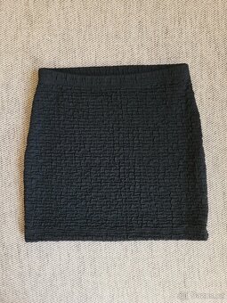 Dámská černá mini sukně zn. H&M, vel. XS - 2