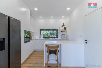 Prodej rodinného domu, 191 m², Malhostovice - 2