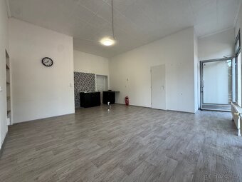 🏢✨ Nebytový prostor k pronájmu – Staré Sedlo - 2