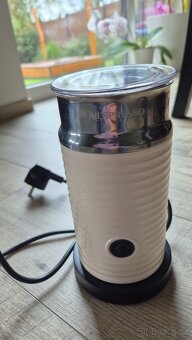 Šlehač mléka Nespresso - 2